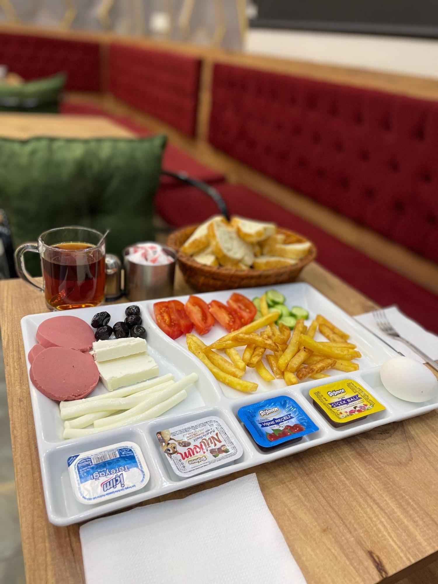 Eymen Palace Hotel Istanbul Exteriör bild